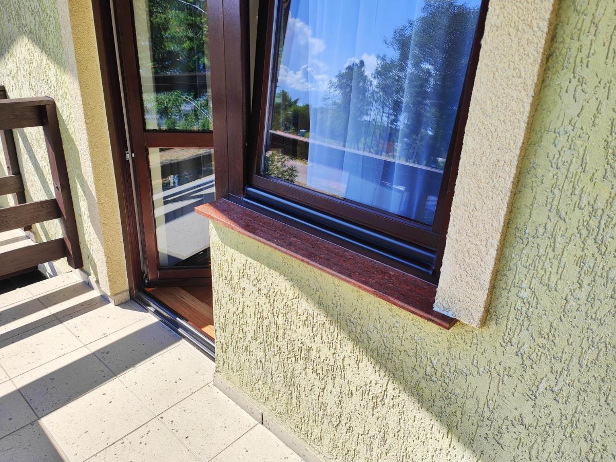Pensjonat Lubar Dziwnow Exterior photo